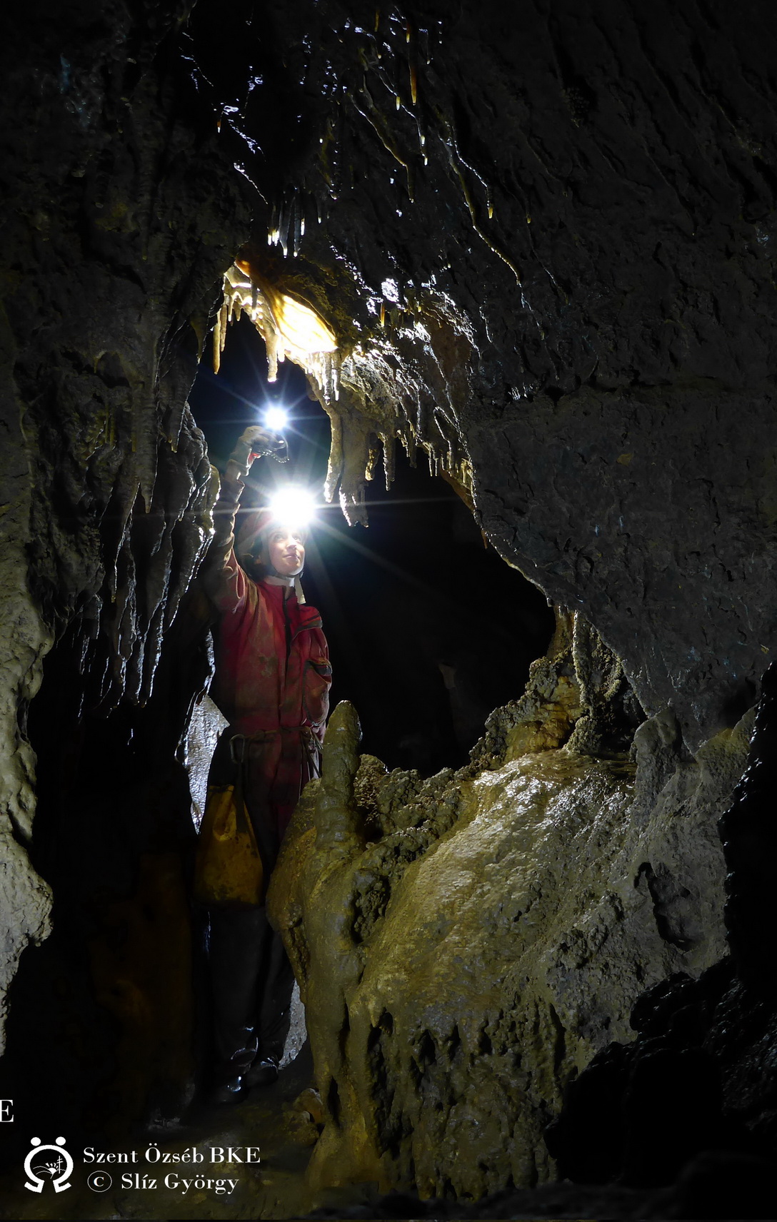 István-lápai-barlang, fosszilis járat a drótkötélhíd túloldala közelében